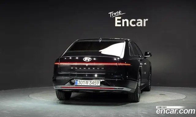 Hyundai Grandeur 2023 1.6 автомат (гидро), миниатюра 4