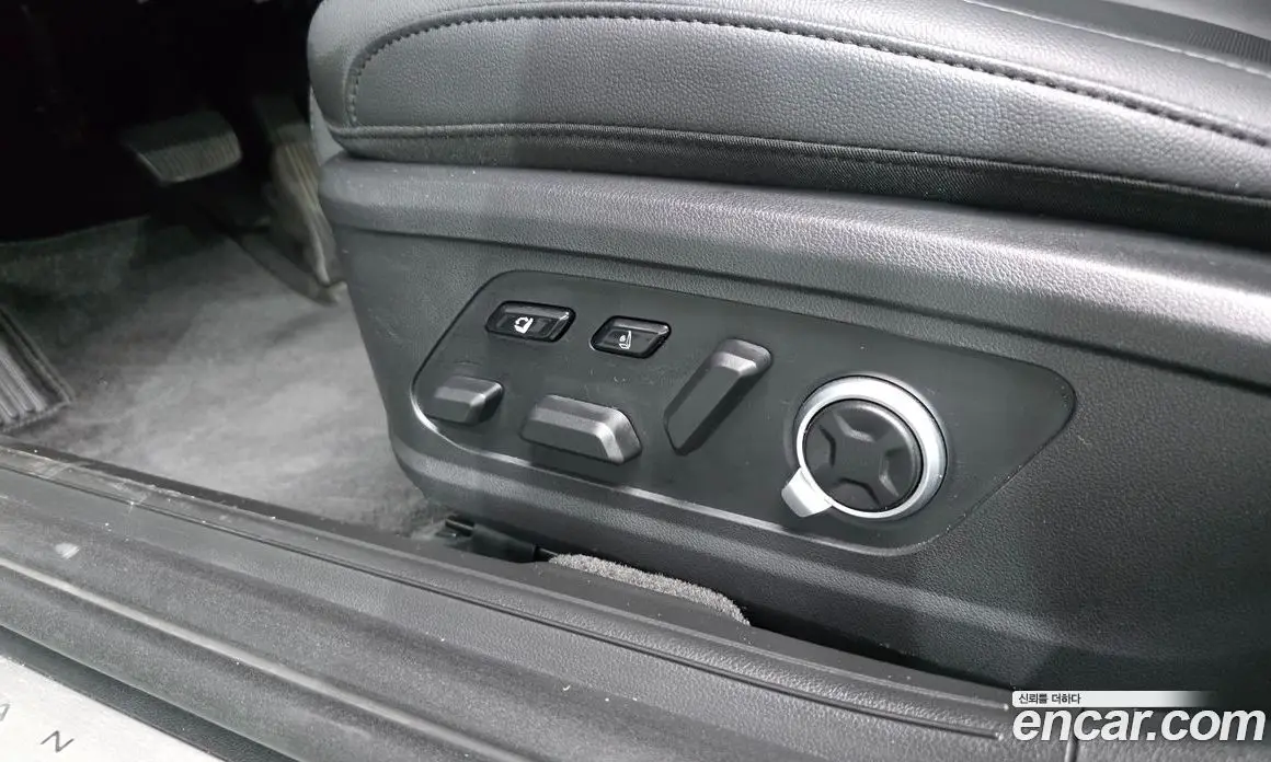 Hyundai Grandeur 2023 1.6 автомат (гидро), фото 33