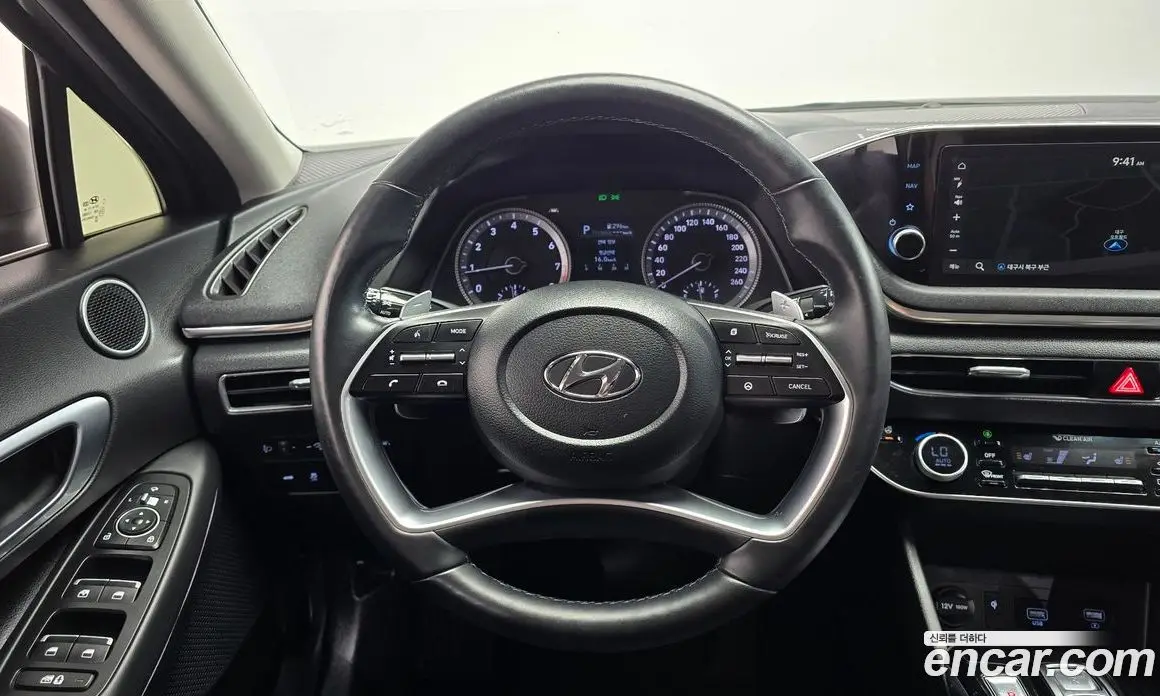 Hyundai Sonata 2021 2.0 автомат (гидро), фото 13