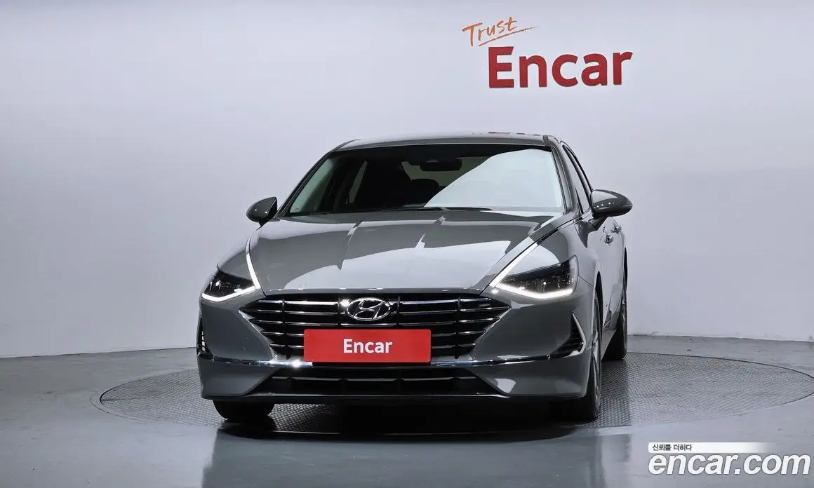 Hyundai Sonata 2021 2.0 автомат (гидро), фото 3