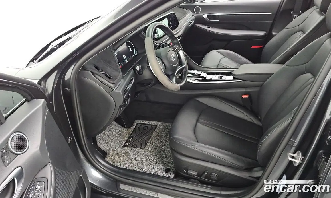 Hyundai Sonata 2022 1.6 автомат (гидро), фото 13