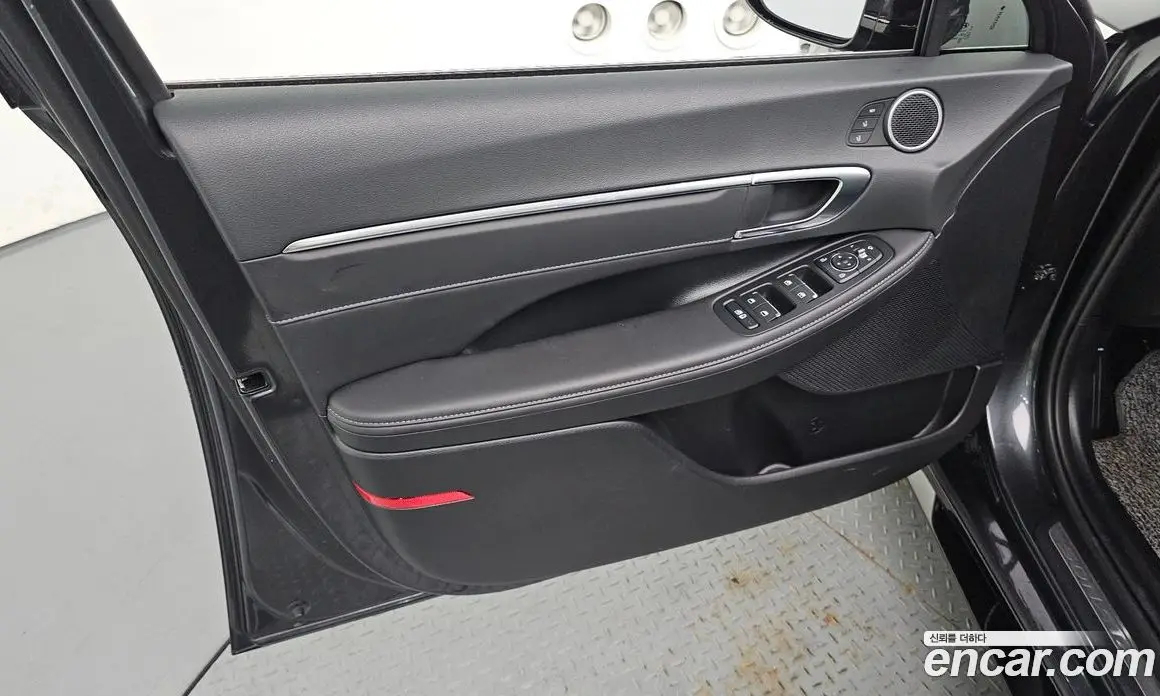 Hyundai Sonata 2022 1.6 автомат (гидро), фото 14