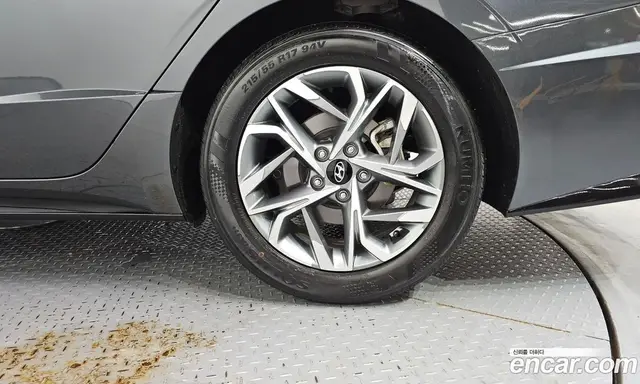 Hyundai Sonata 2022 1.6 автомат (гидро), миниатюра 7