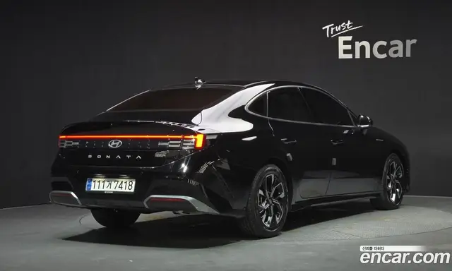 Hyundai Sonata 2023 2.0 автомат (гидро), миниатюра 2