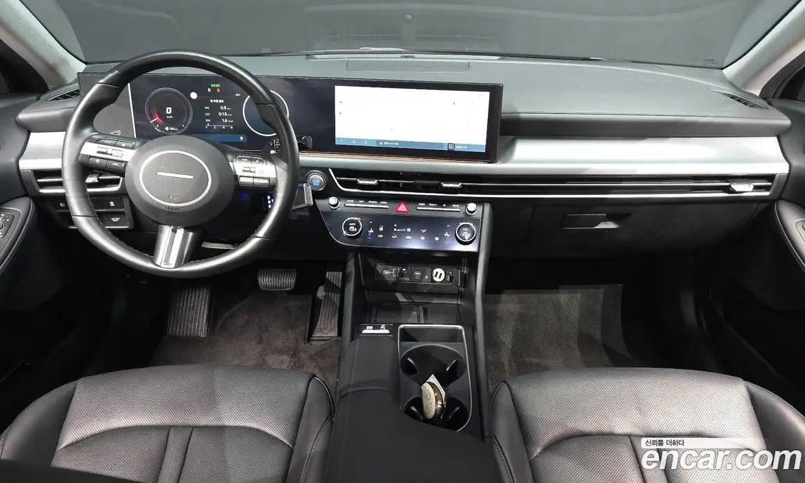 Hyundai Sonata 2023 2.0 автомат (гидро), фото 7