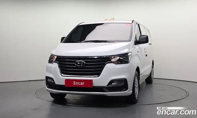 Hyundai Starex 2019 2.5 автомат (гидро), миниатюра 3