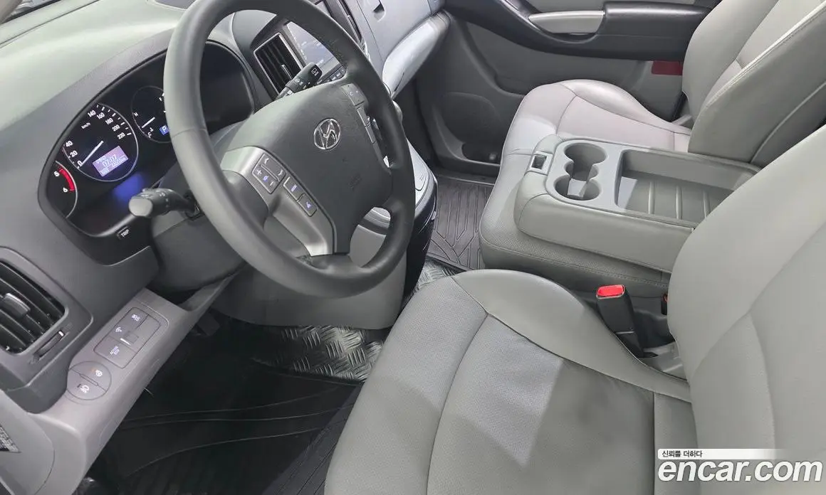 Hyundai Starex 2019 2.5 автомат (гидро), фото 7