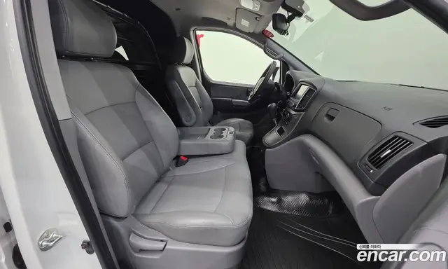 Hyundai Starex 2019 2.5 автомат (гидро), миниатюра 10