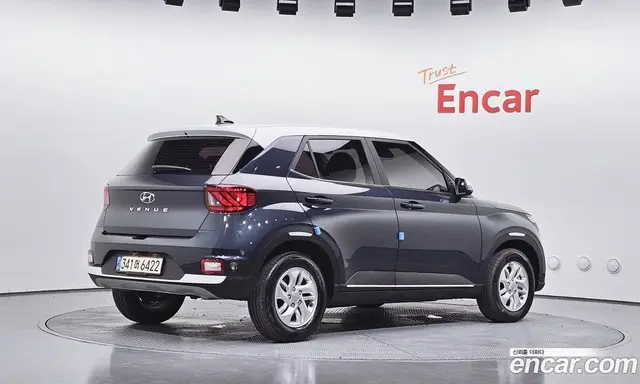 Hyundai Venue 2021 1.6 автомат (гидро), миниатюра 2