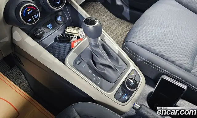 Hyundai Venue 2021 1.6 автомат (гидро), миниатюра 12