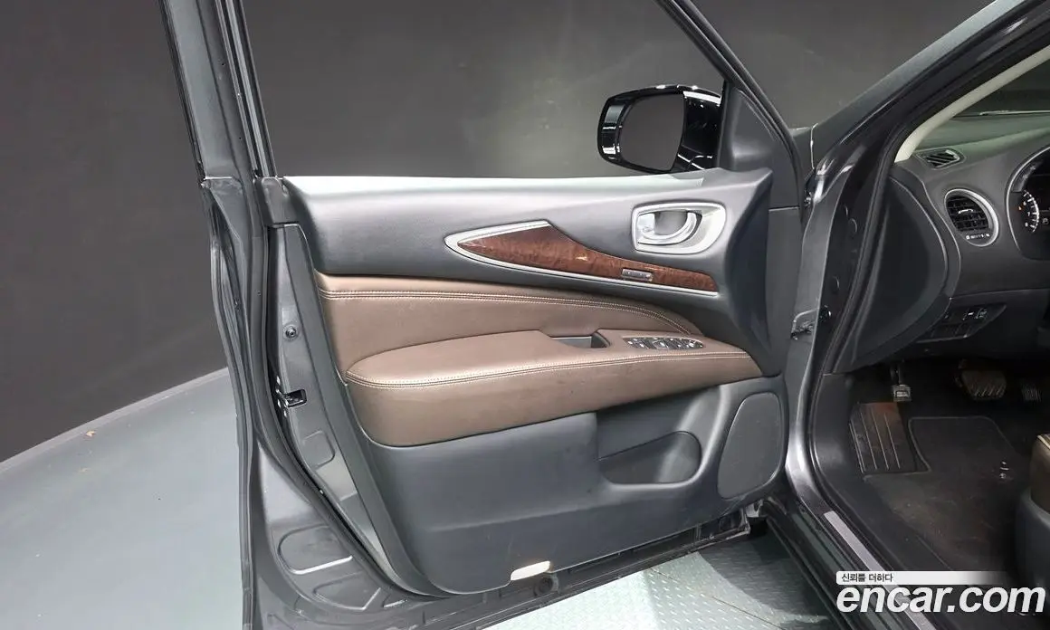 Infiniti QX60 2018 3.5 автомат (гидро), фото 13 Infiniti QX60 2018 3.5 автомат (гидро), фото 13