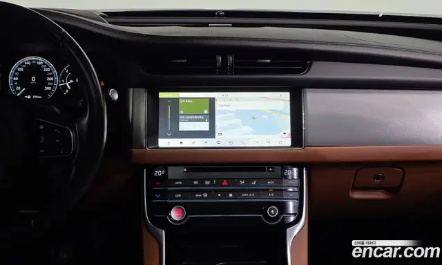 Jaguar XF 2017 2.0 автомат (гидро), миниатюра 12