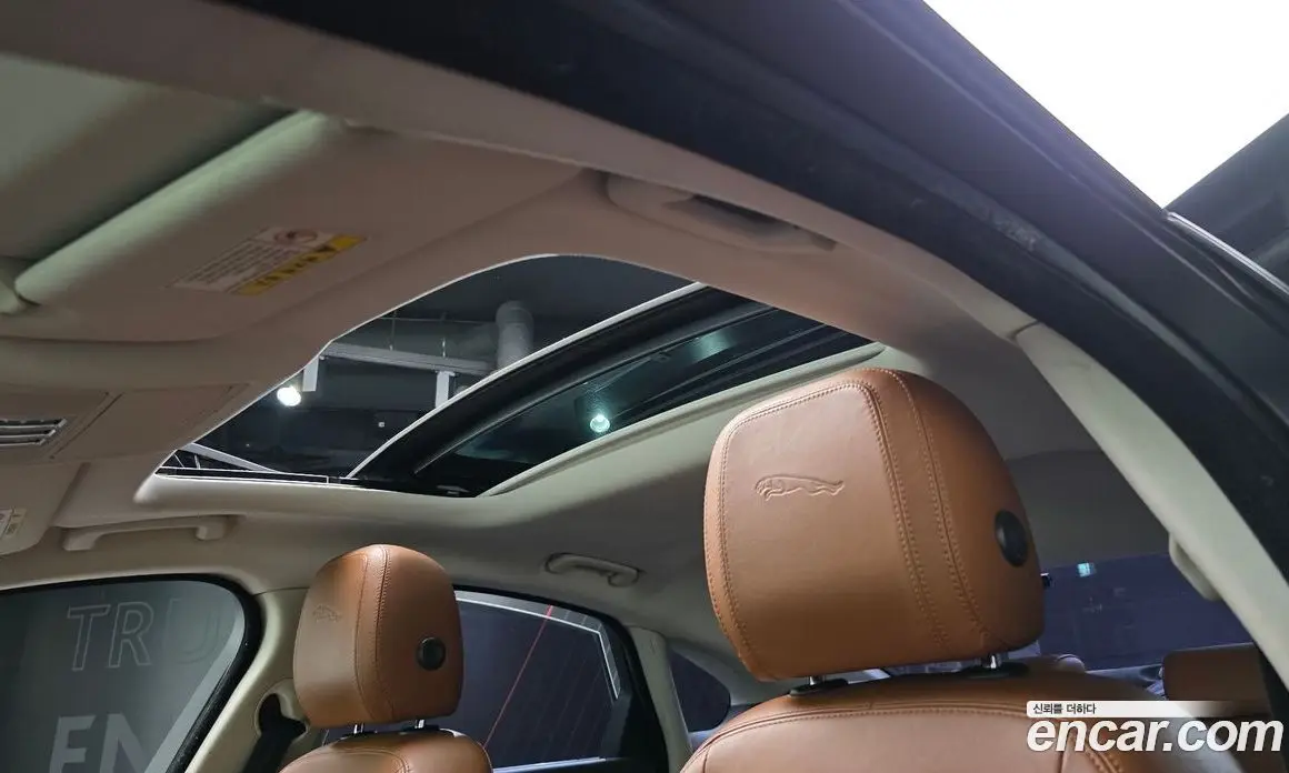 Jaguar XF 2017 2.0 автомат (гидро), фото 15 Jaguar XF 2017 2.0 автомат (гидро), фото 15