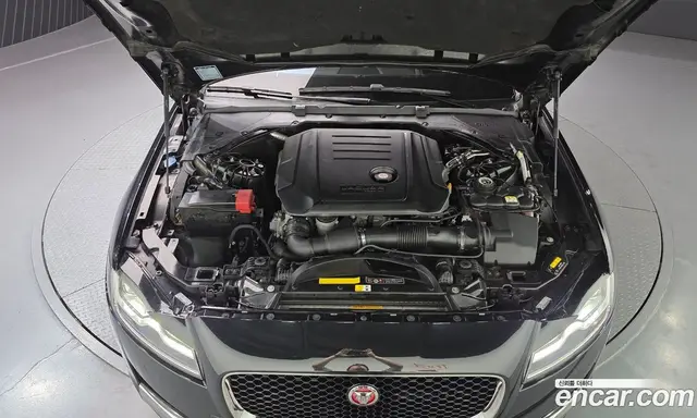 Jaguar XF 2017 2.0 автомат (гидро), миниатюра 6 Jaguar XF 2017 2.0 автомат (гидро), миниатюра 6