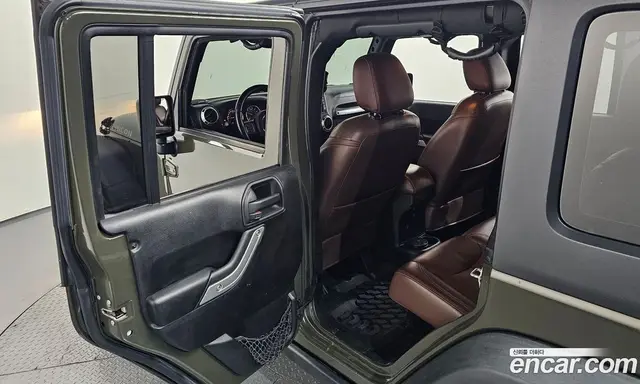Jeep Wrangler 2015 3.6 автомат (гидро), миниатюра 12