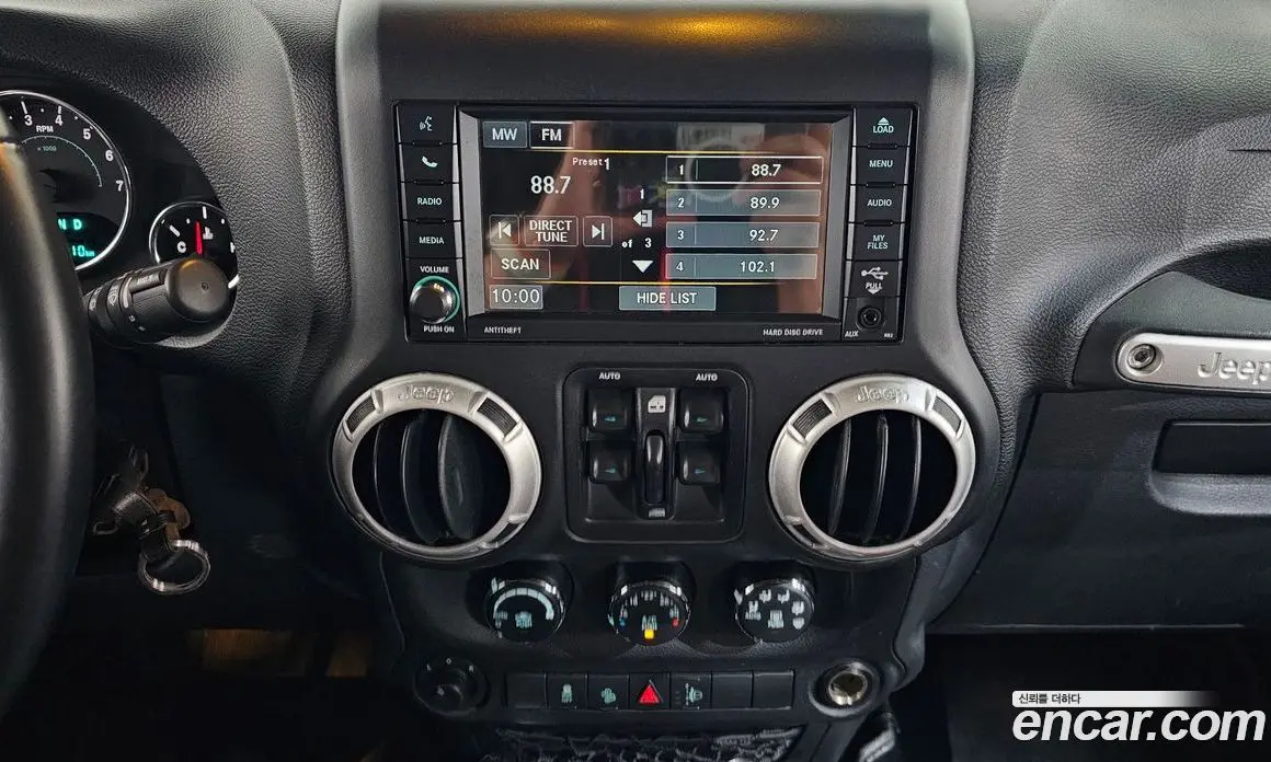 Jeep Wrangler 2015 3.6 автомат (гидро), фото 15
