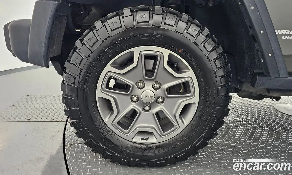 Jeep Wrangler 2015 3.6 автомат (гидро), фото 5