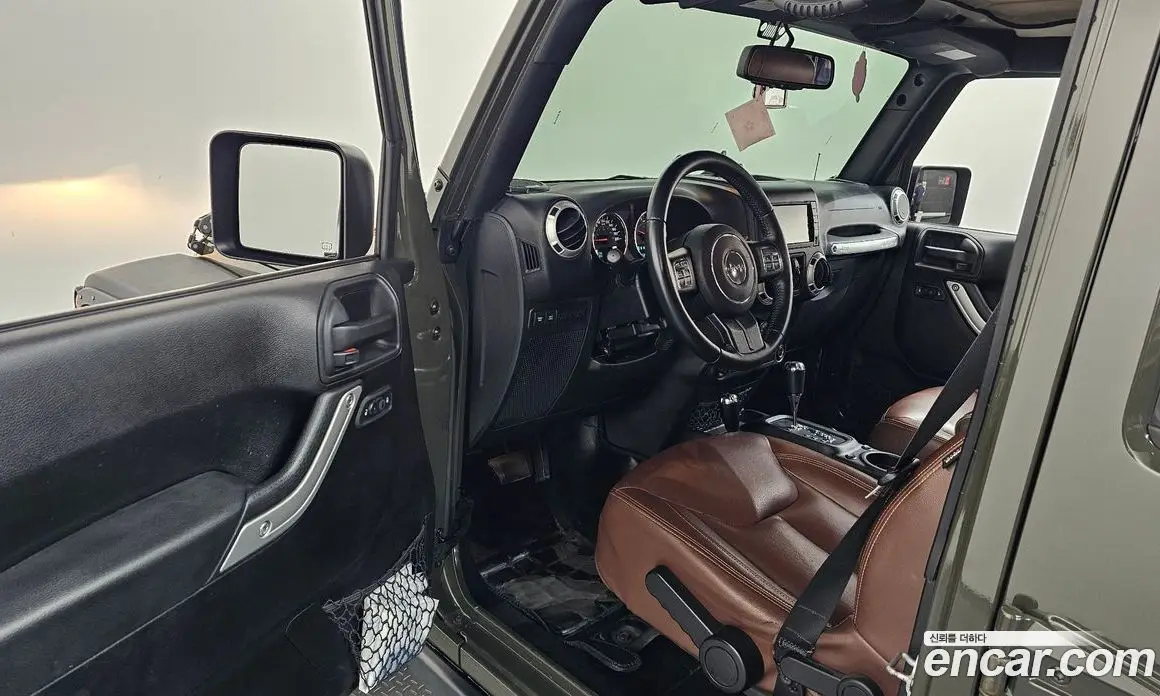 Jeep Wrangler 2015 3.6 автомат (гидро), фото 10