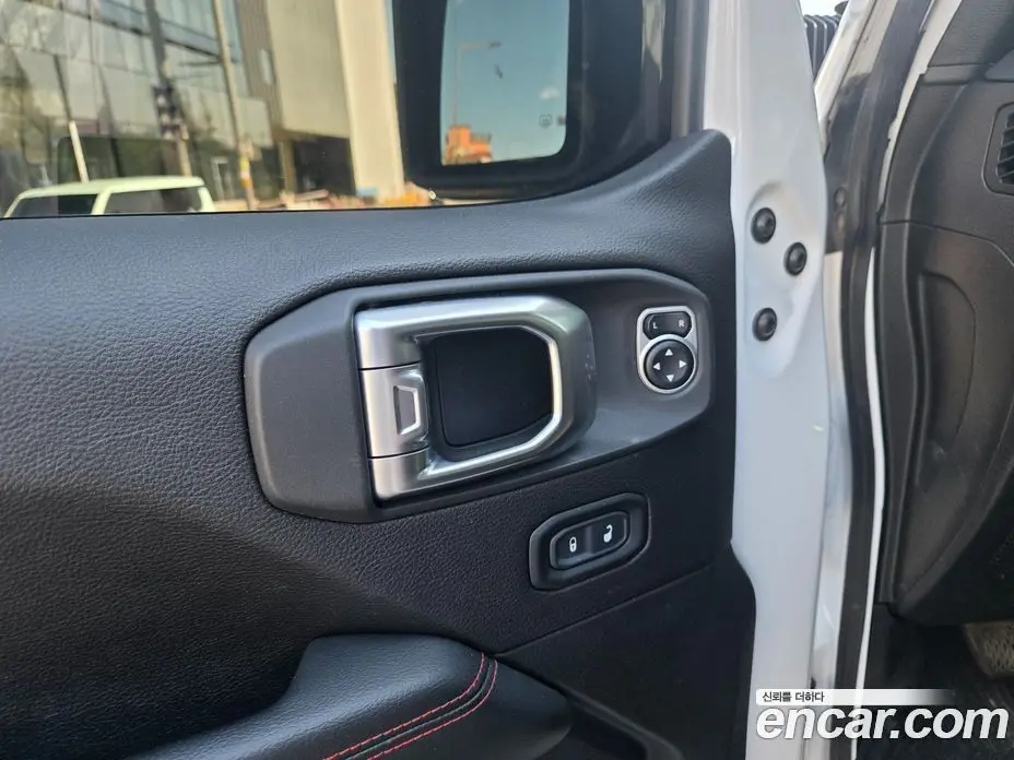 Jeep Wrangler 2020 2.0 автомат (гидро), фото 11