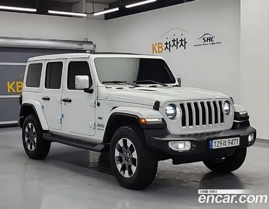 Jeep Wrangler 2023 2.0 автомат (гидро), фото 4