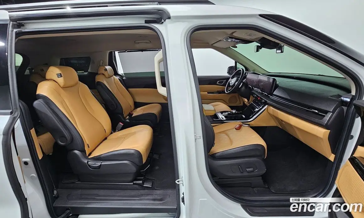 Kia Carnival 2020 2.2 автомат (гидро), фото 16