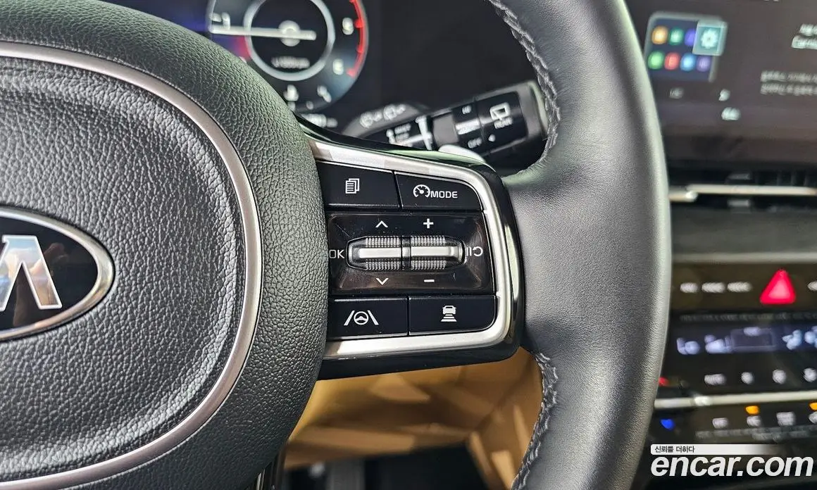 Kia Carnival 2020 2.2 автомат (гидро), фото 28