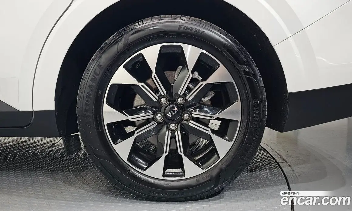 Kia Carnival 2020 2.2 автомат (гидро), фото 7