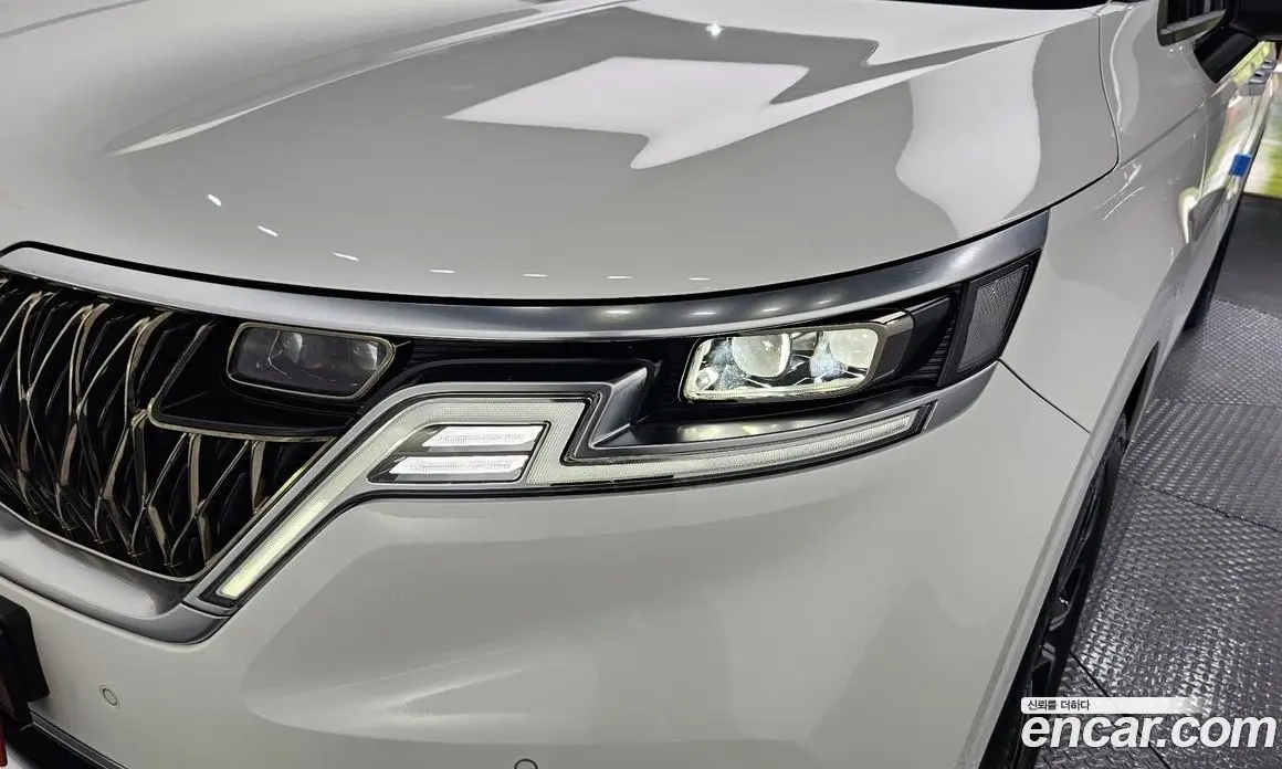 Kia Carnival 2020 2.2 автомат (гидро), фото 8