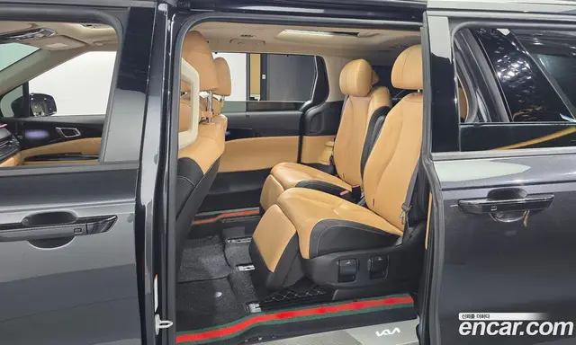 Kia Carnival 2022 3.5 автомат (гидро), миниатюра 11