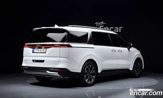 Kia Carnival 2023 3.5 автомат (гидро), миниатюра 2