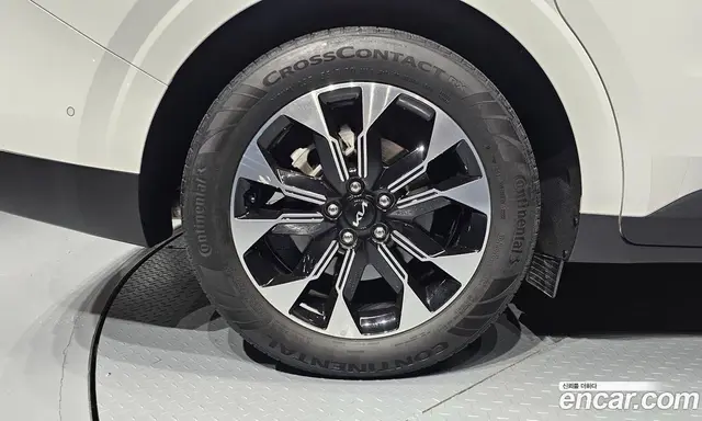 Kia Carnival 2023 3.5 автомат (гидро), миниатюра 5