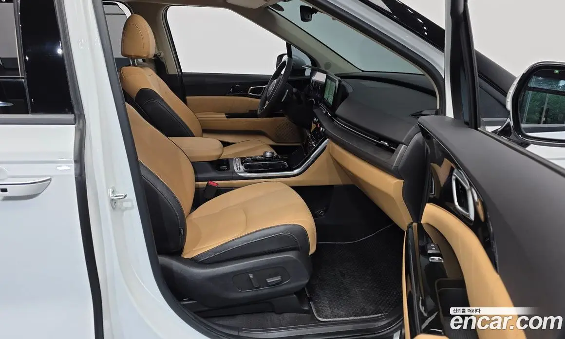 Kia Carnival 2023 3.5 автомат (гидро), фото 11