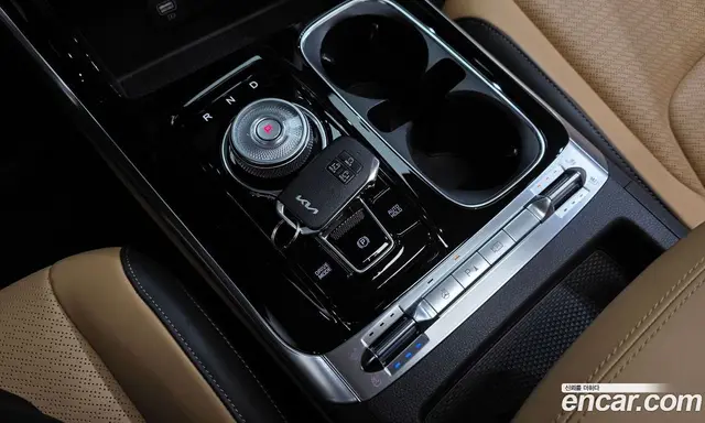 Kia Carnival 2023 3.5 автомат (гидро), миниатюра 9