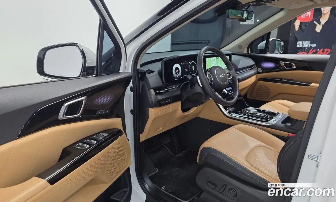 Kia Carnival 2023 3.5 автомат (гидро), фото 10