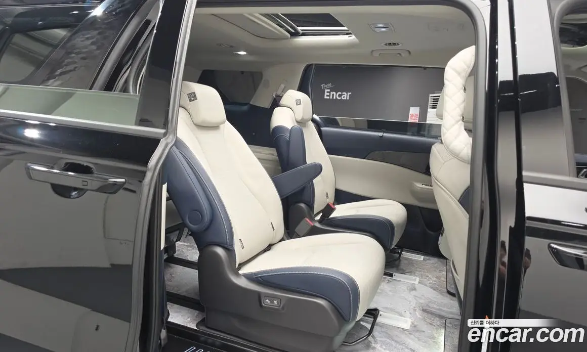 Kia Carnival 2026 1.6 автомат (гидро), фото 18