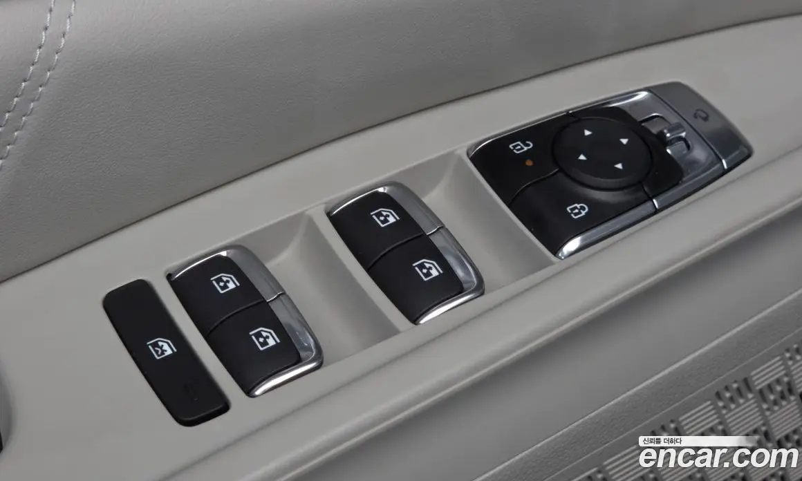 Kia Carnival 2026 1.6 автомат (гидро), фото 27