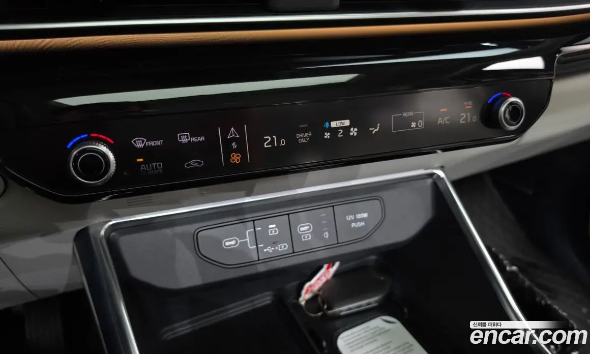 Kia Carnival 2026 1.6 автомат (гидро), фото 33