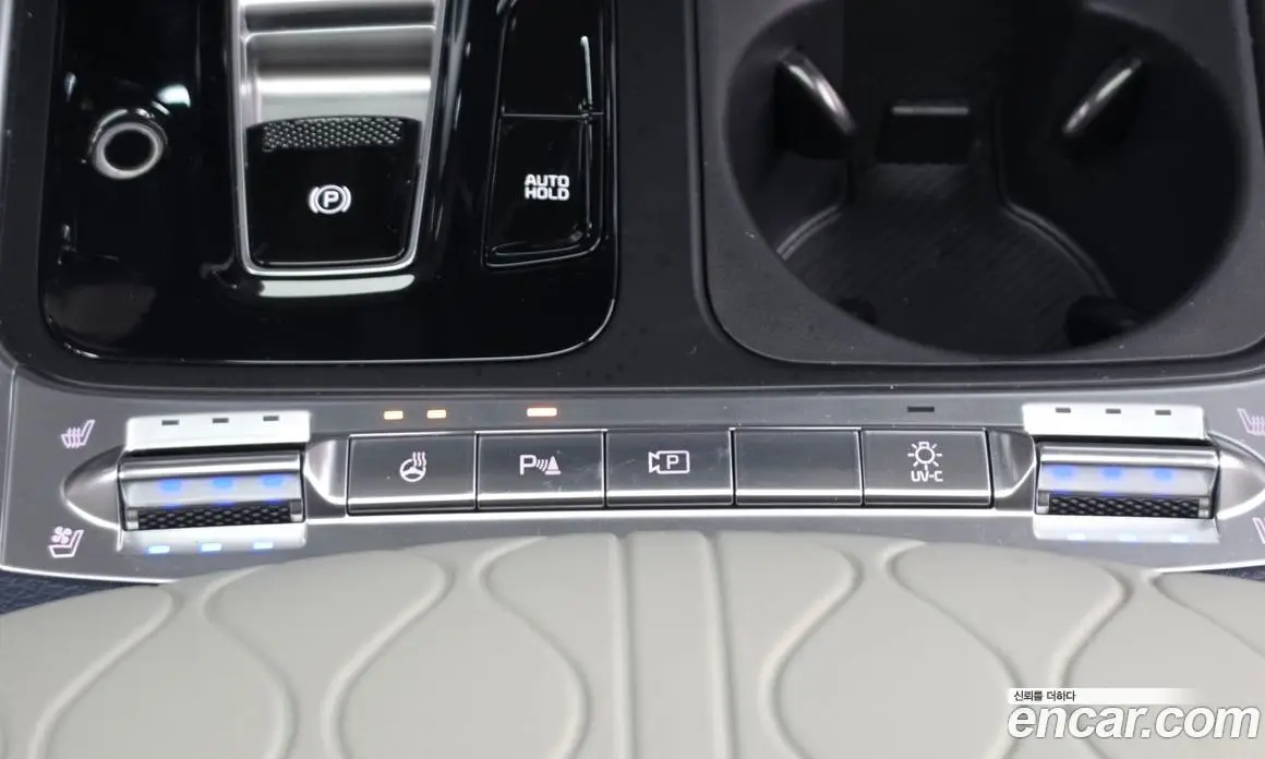 Kia Carnival 2026 1.6 автомат (гидро), фото 36