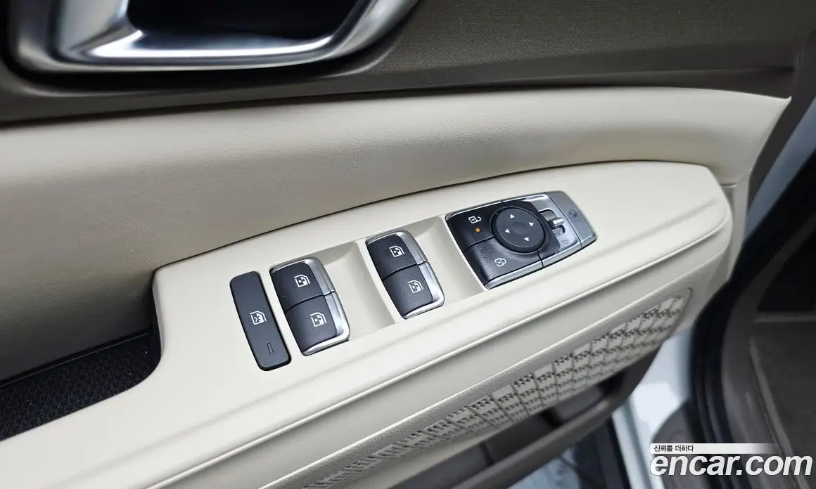 Kia Carnival 2026 1.6 автомат (гидро), фото 21