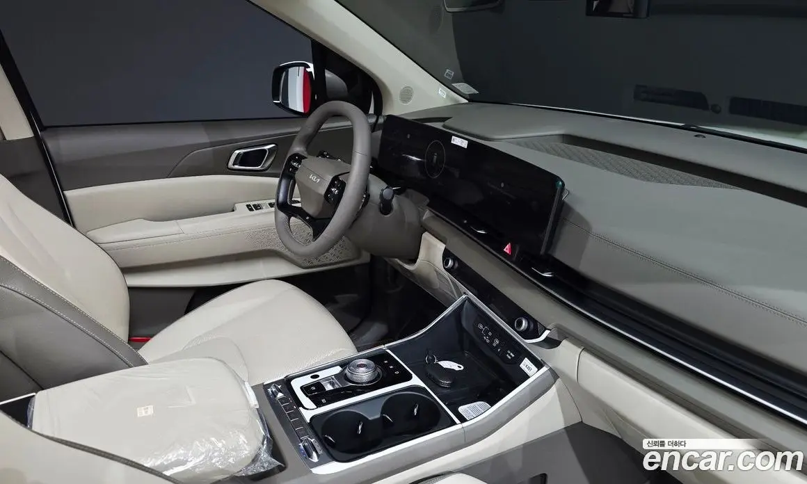 Kia Carnival 2026 1.6 автомат (гидро), фото 25