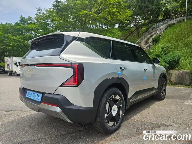 Kia EV5 2026 автомат (гидро), миниатюра 4