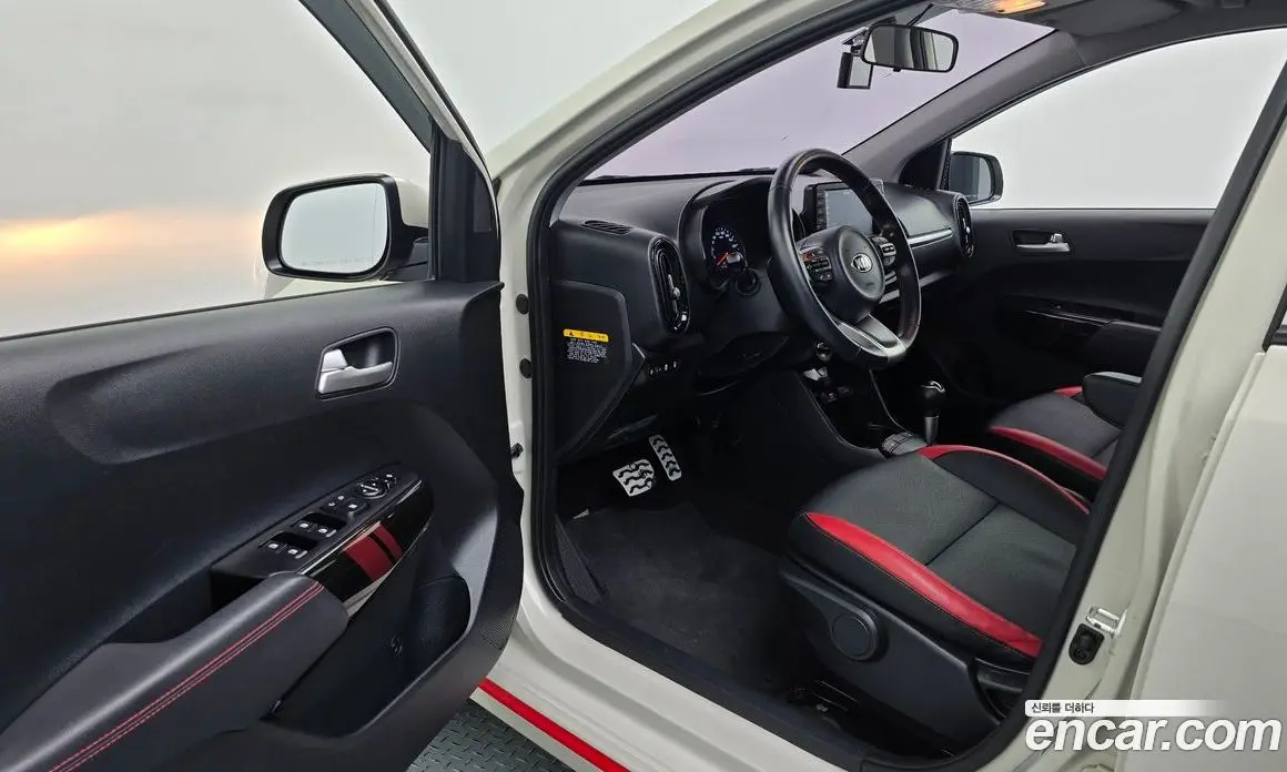 Kia Morning 2018 1.0 автомат (гидро), фото 13