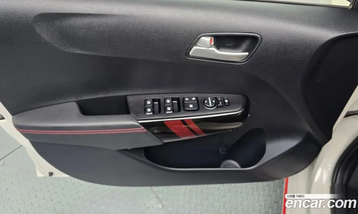 Kia Morning 2018 1.0 автомат (гидро), фото 14