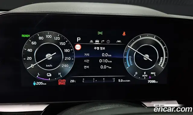 Kia Niro 2023 0.2 автомат (гидро), миниатюра 11