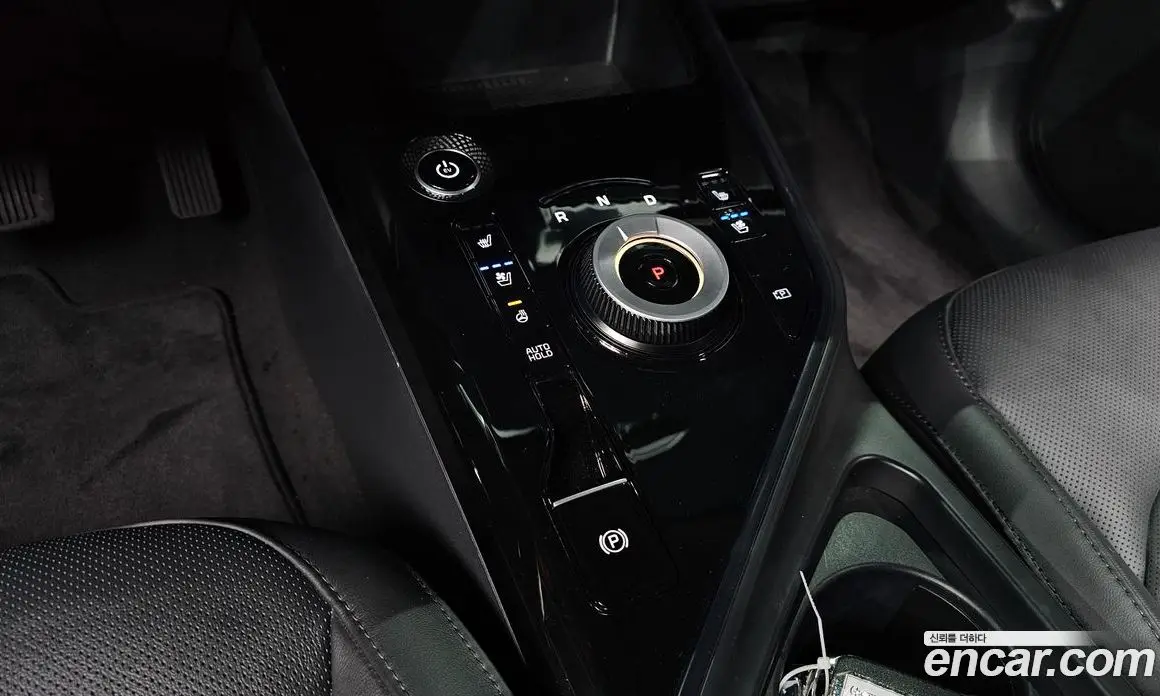 Kia Niro 2023 0.2 автомат (гидро), фото 12