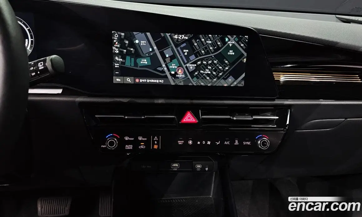 Kia Niro 2023 0.2 автомат (гидро), фото 20