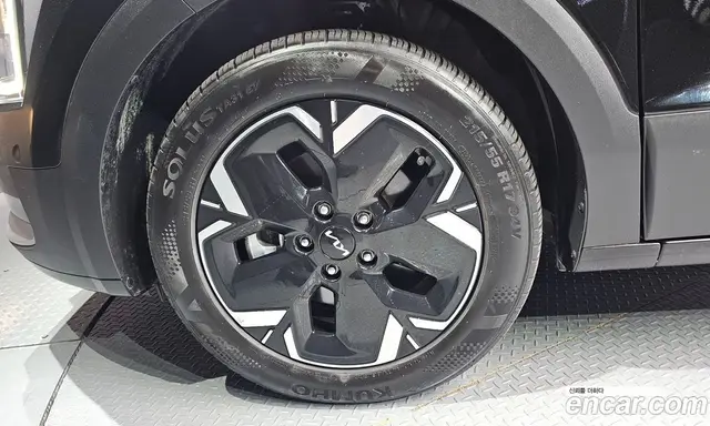 Kia Niro 2023 0.2 автомат (гидро), миниатюра 5