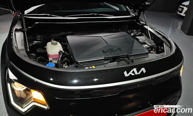 Kia Niro 2023 0.2 автомат (гидро), миниатюра 6