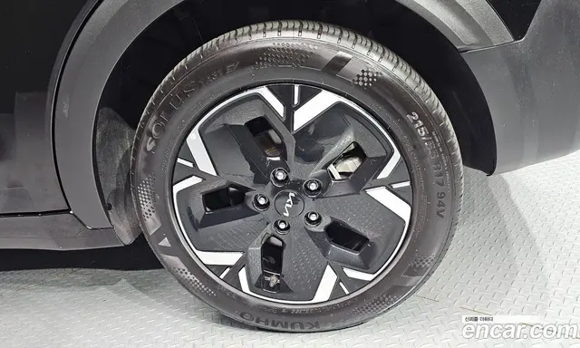 Kia Niro 2023 0.2 автомат (гидро), миниатюра 7