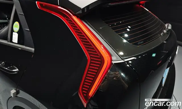 Kia Niro 2023 0.2 автомат (гидро), миниатюра 9
